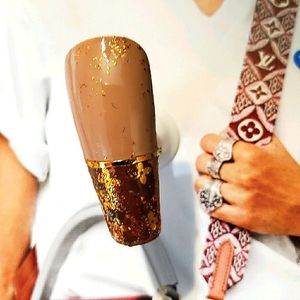 ESSENCE OF LV HANDMADE GEL COFFIN 💅 NAILS PRESS O